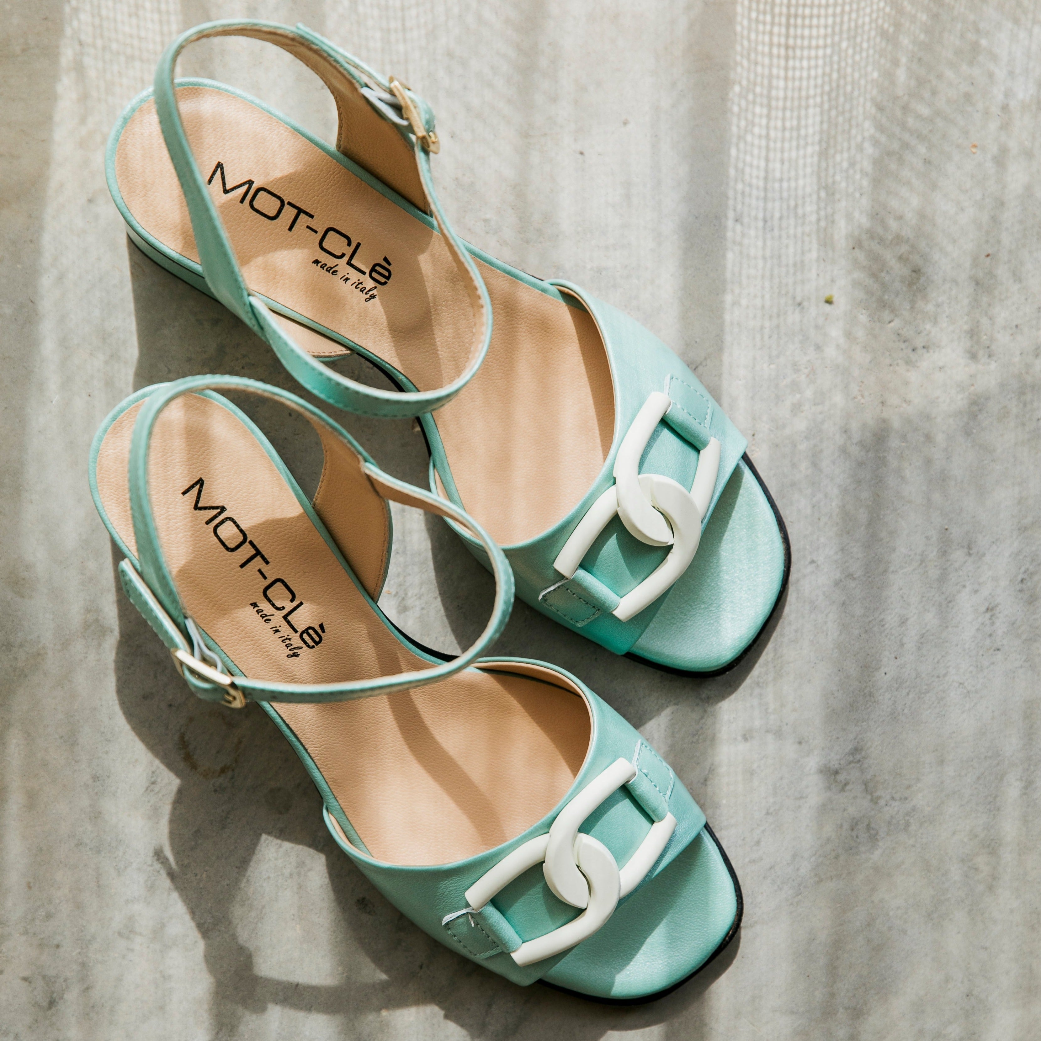 MOT-CLè / 1785 - Mint