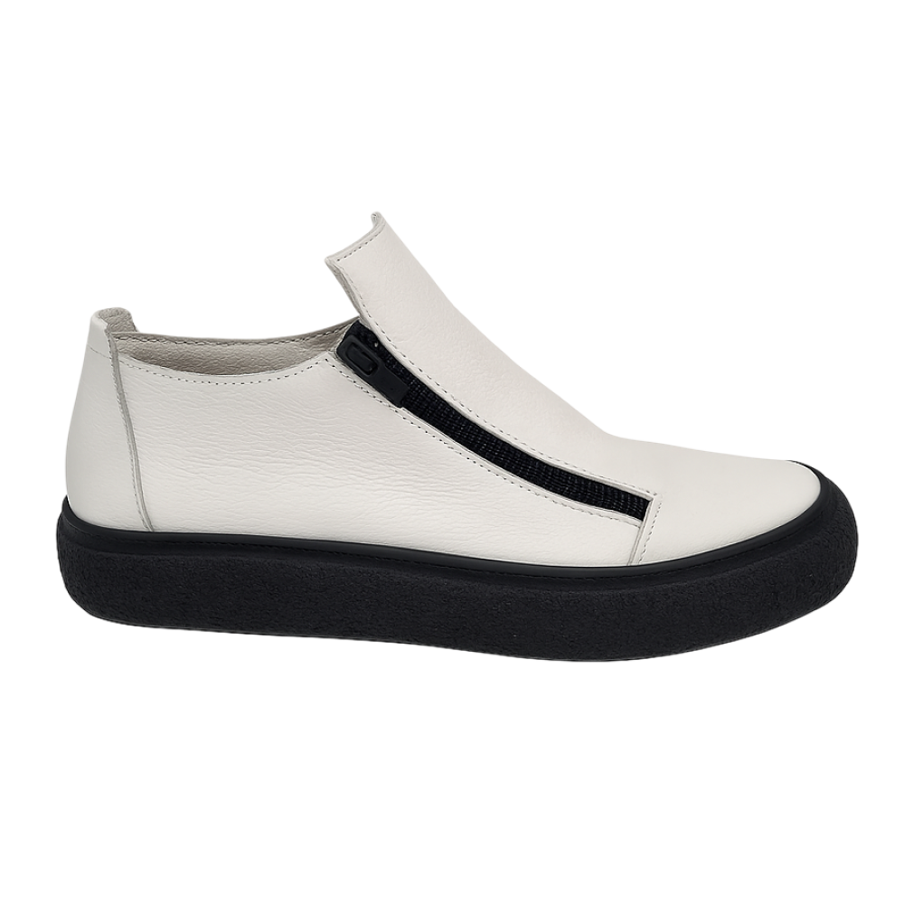 ARCHE / Edenoo - white ( Last pair is a size 37 )