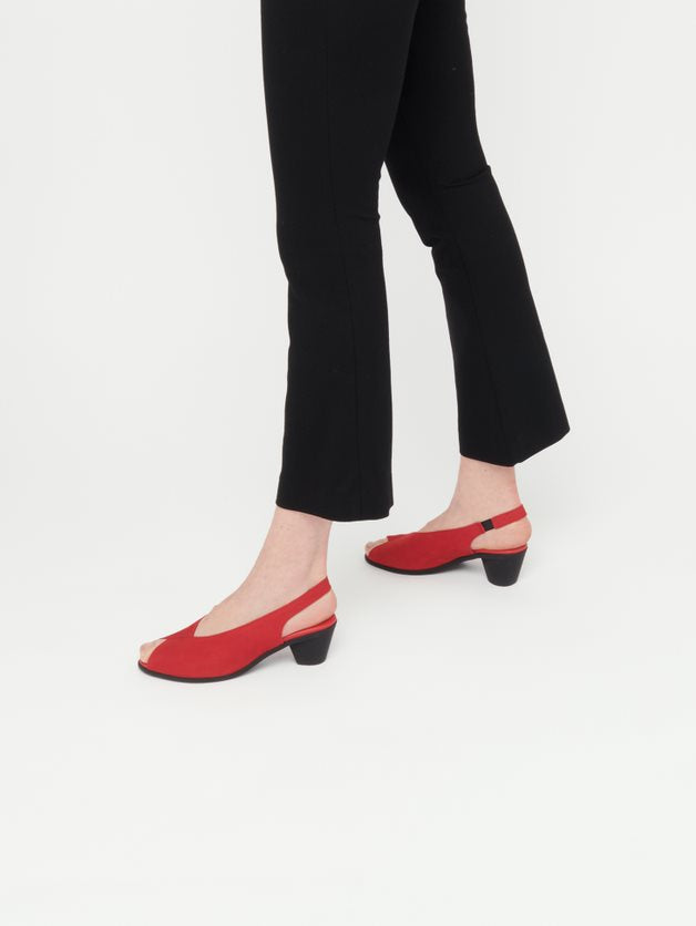 Arche / Soraly - Red