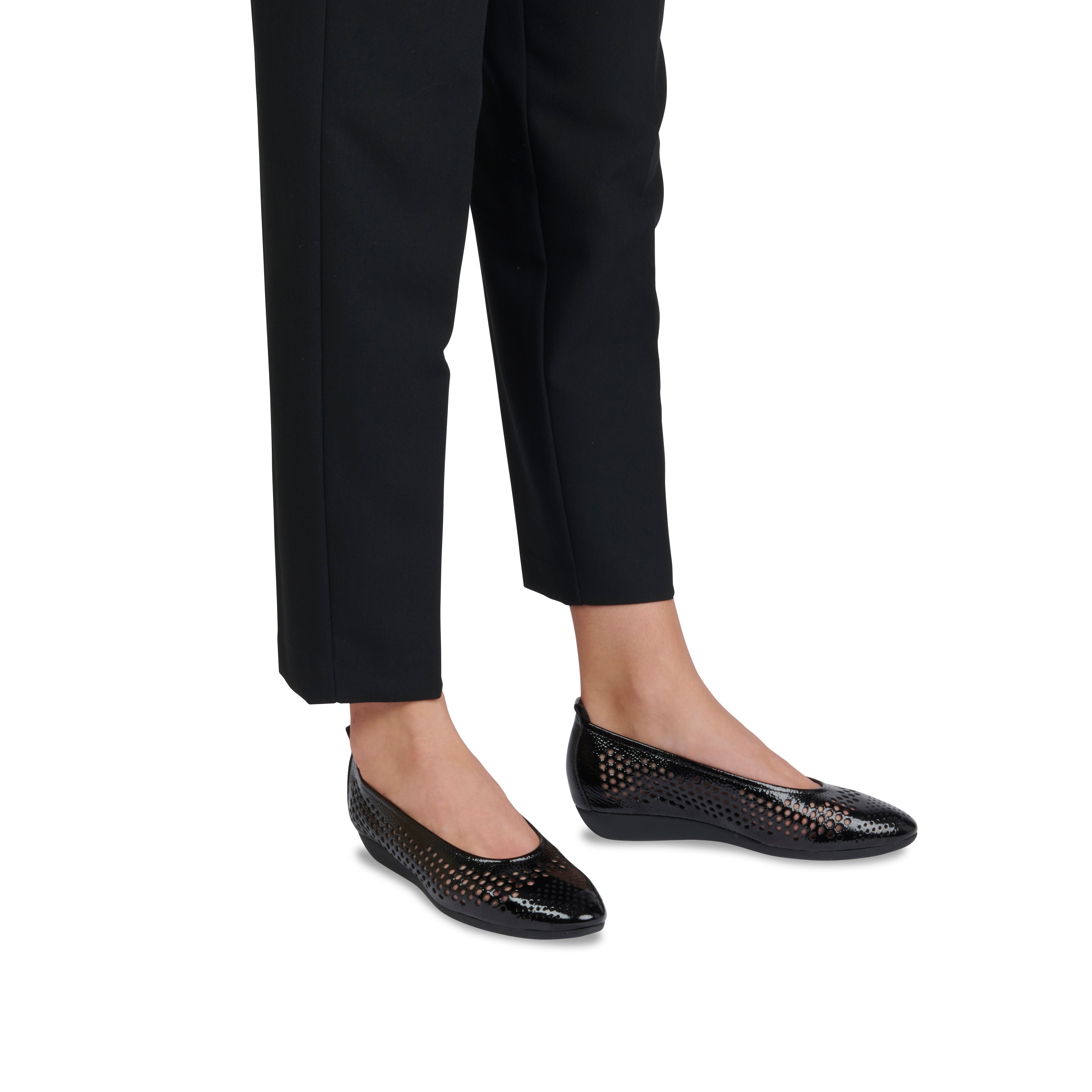 Arche / Onakho - Black