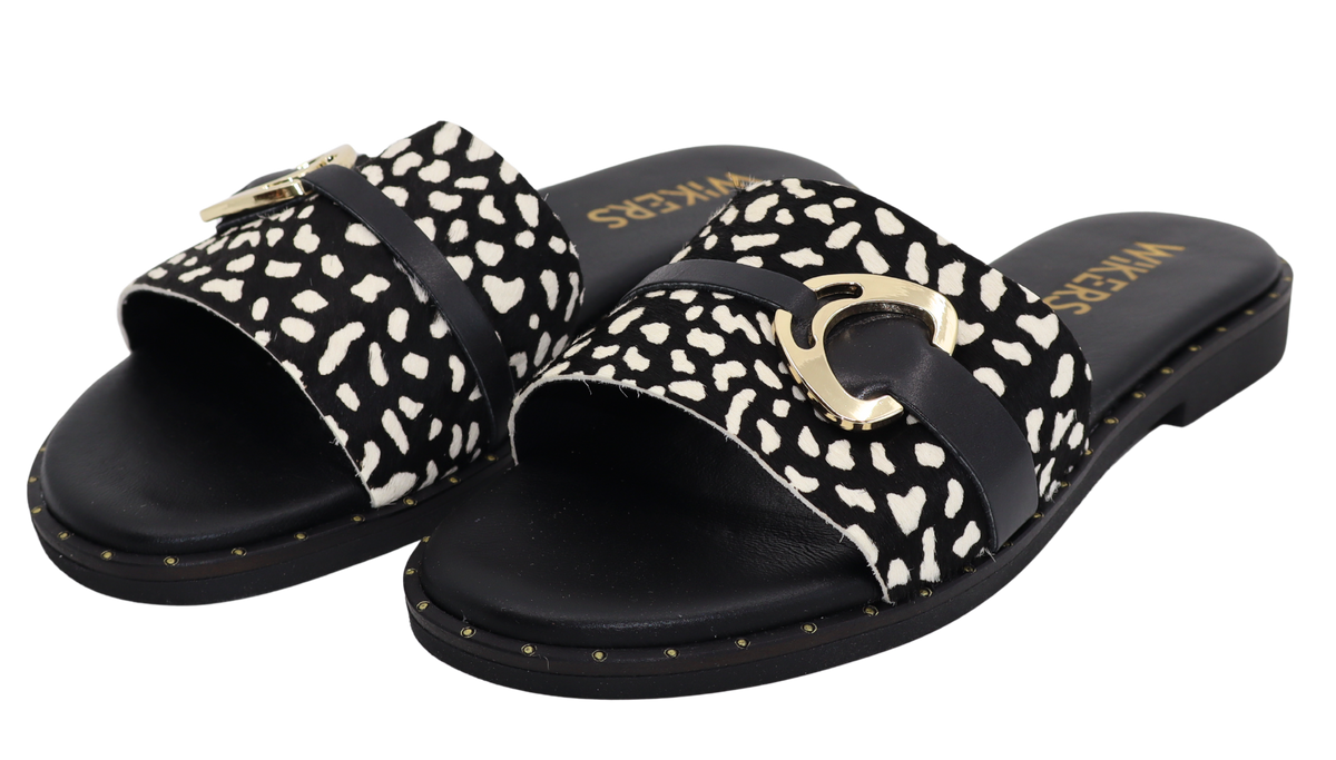 Wikers / 4768 - Black and White