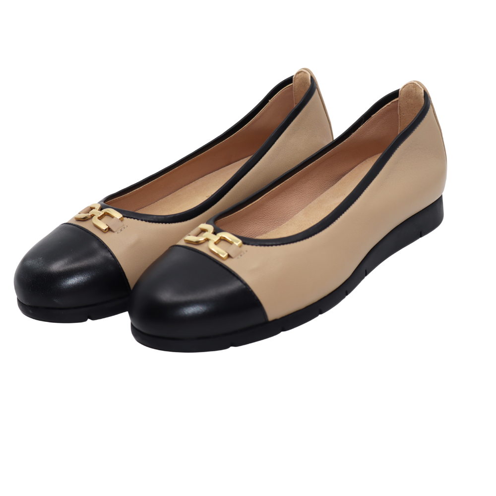 UNISA / Ayita - Beige and Black