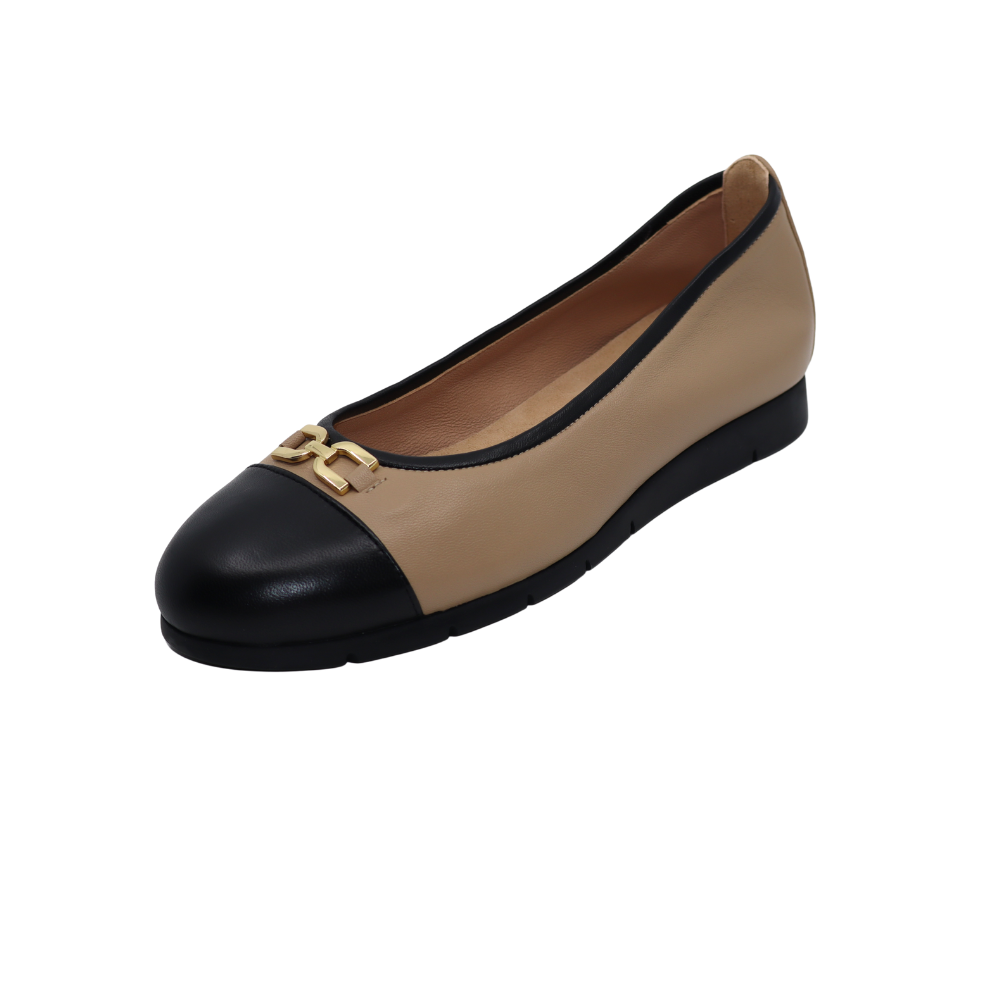 UNISA / Ayita - Beige and Black