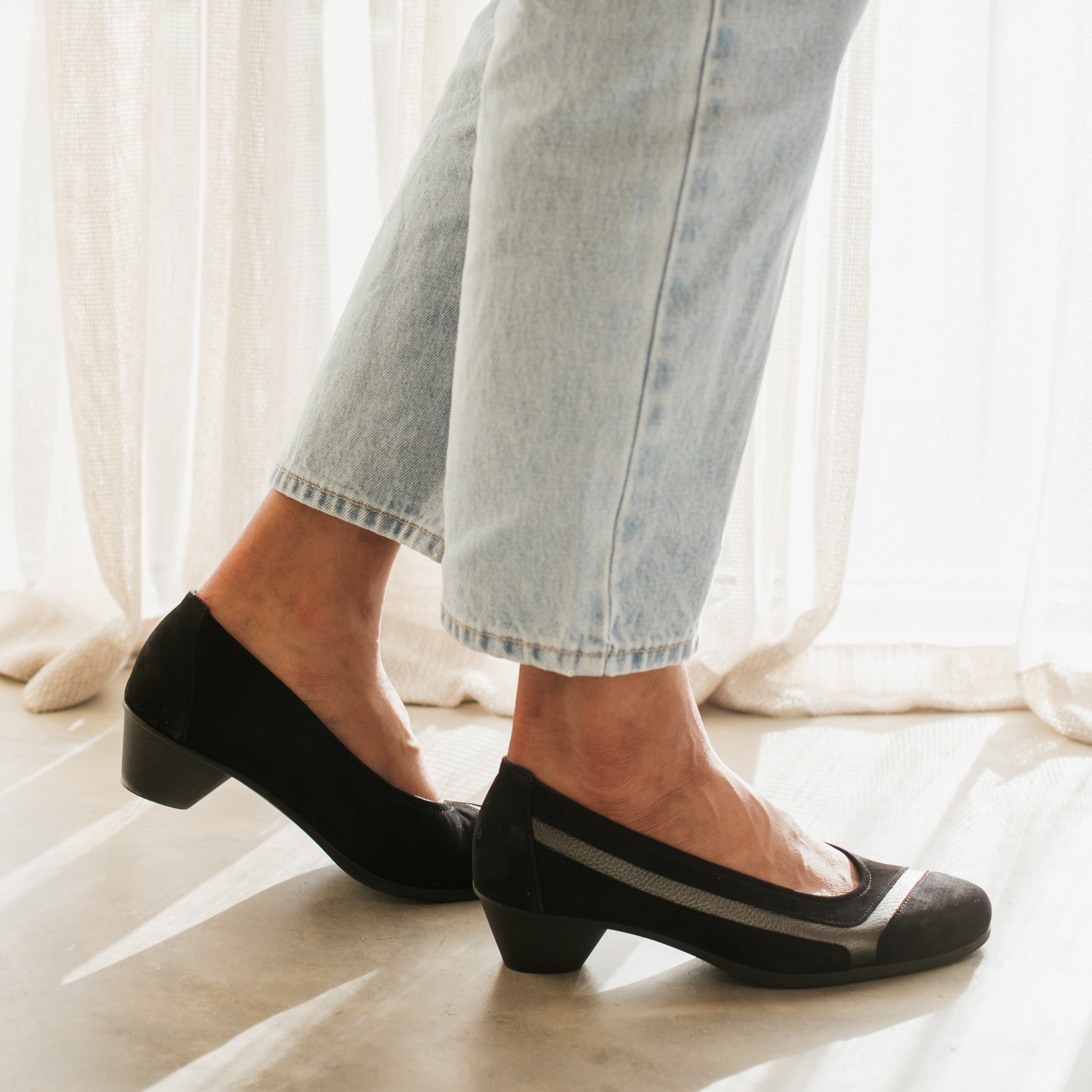 Arche / Cyline - Black