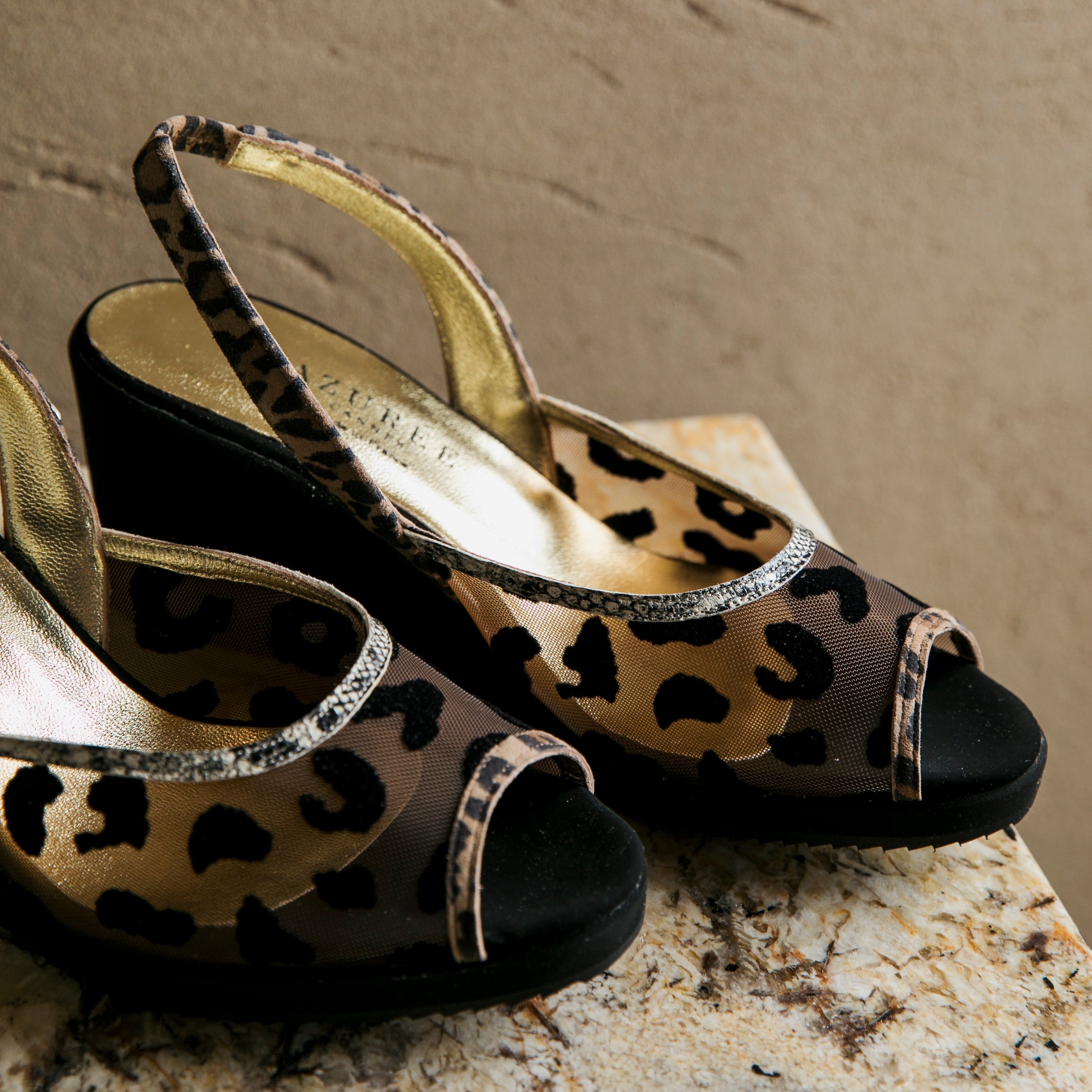 Azuree / Konka - Leopard