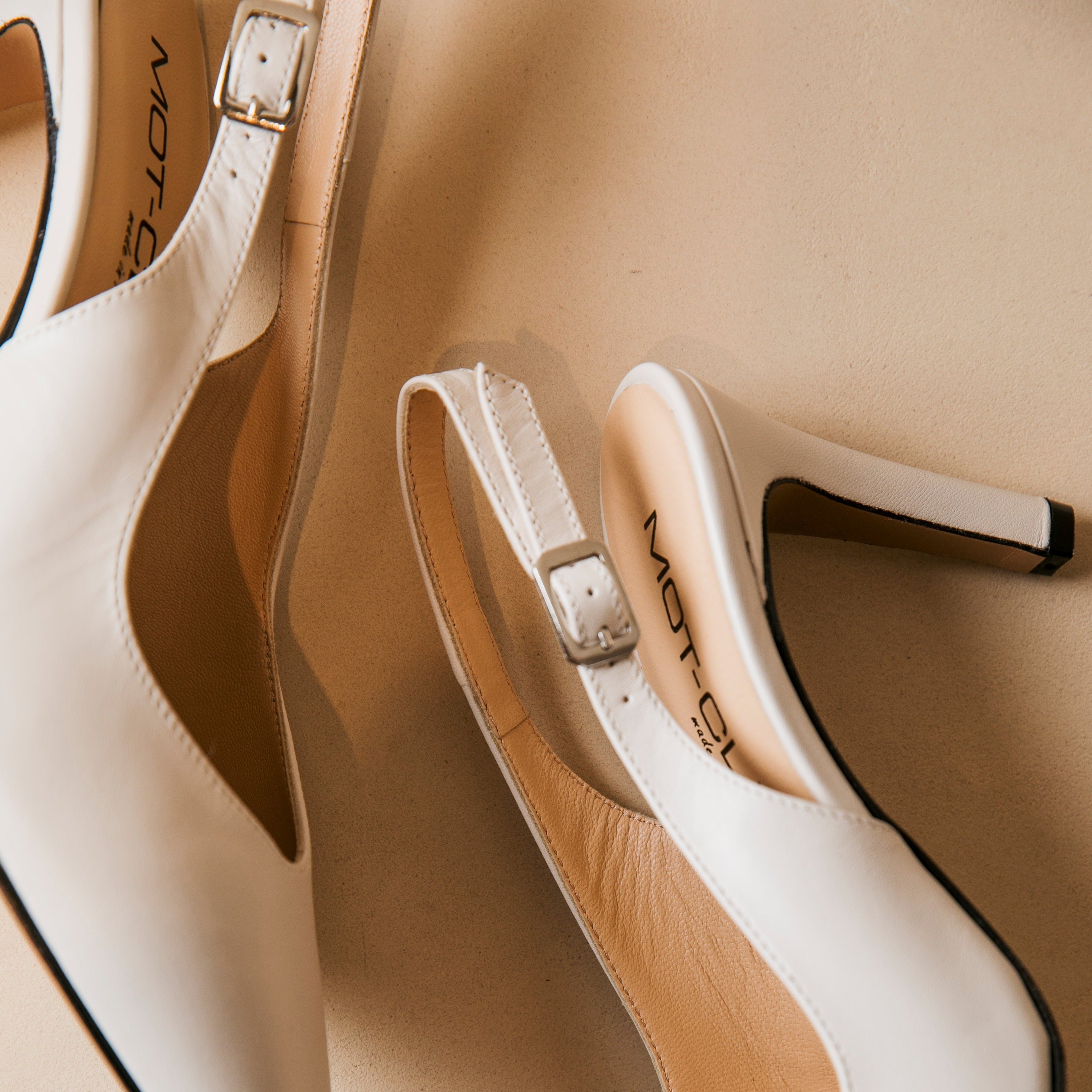 MOT-CLè / 1793 - Ivory