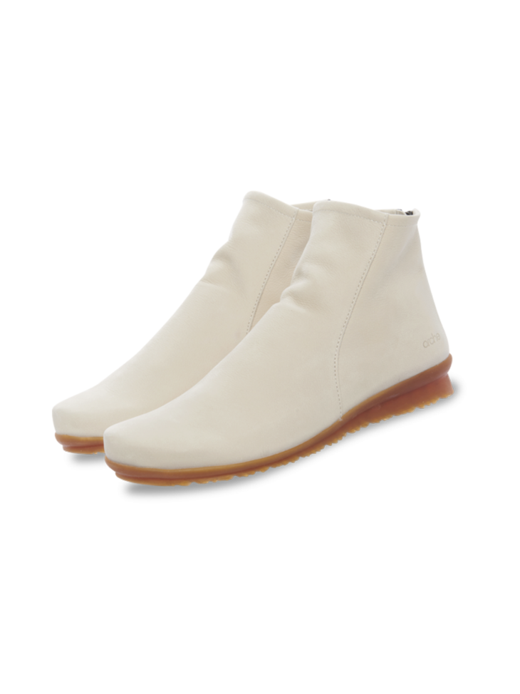 Arche / Baryky - Ivory