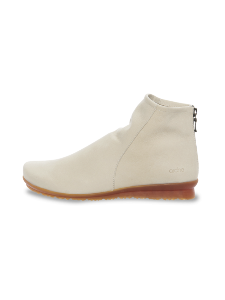 Arche / Baryky - Ivory