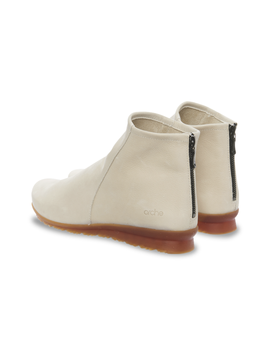 Arche / Baryky - Ivory