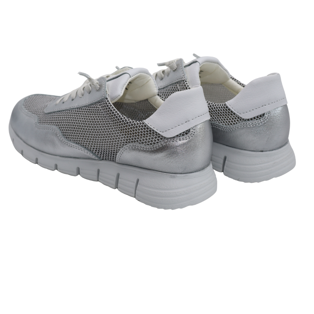 Sioux / Mokrunner - Silver